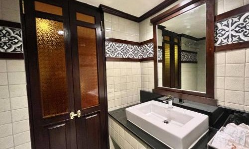 Executive Deluxe Triple Room
