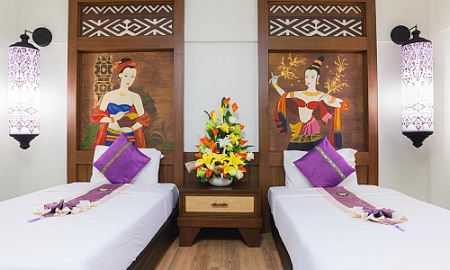 Grand Lanna Twin Room